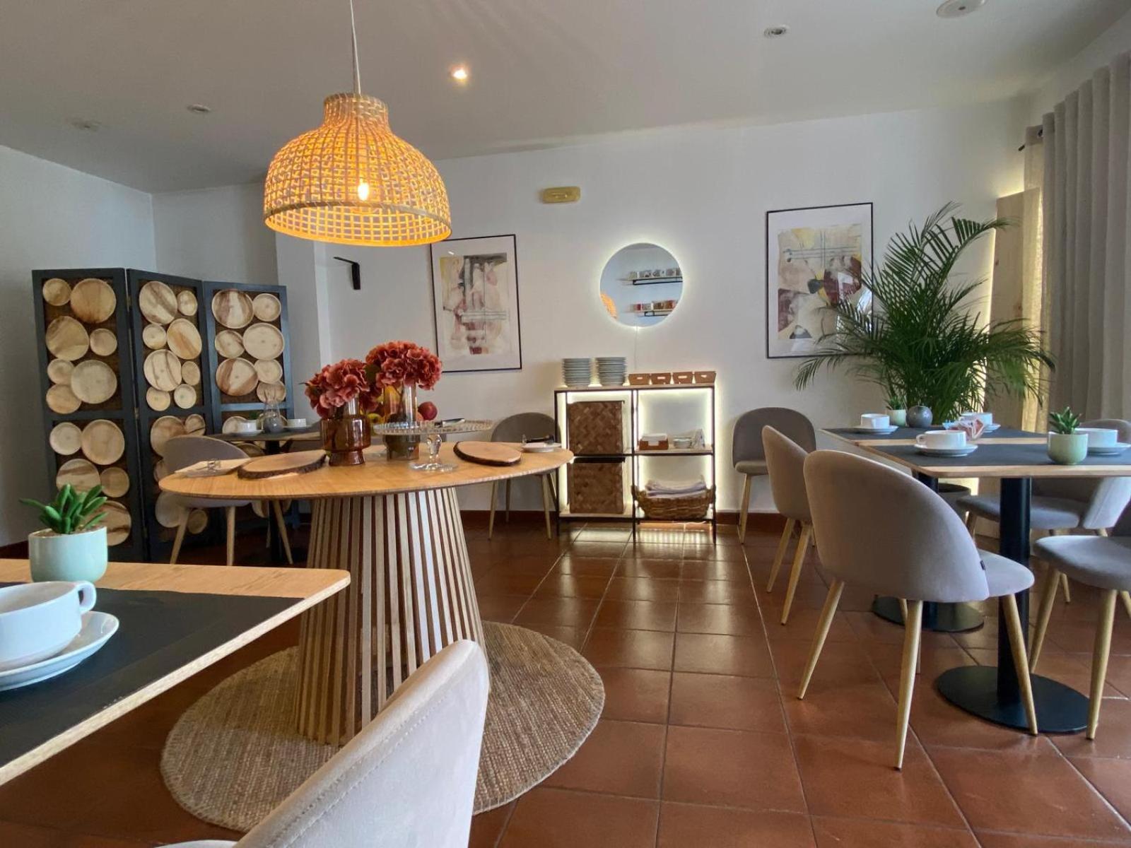 Hotel Residencial Dora Braga