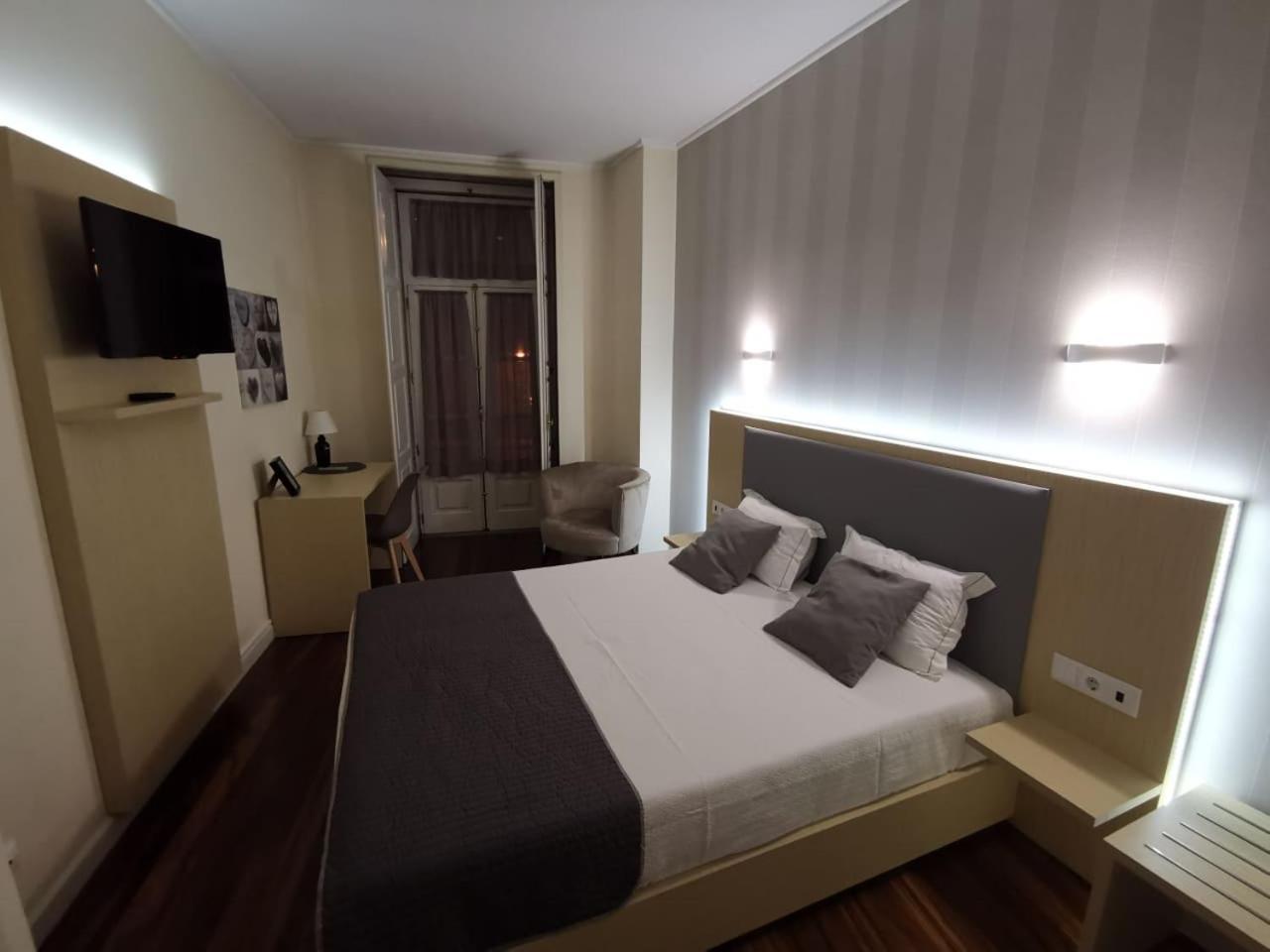 Residencial Dora Hotel