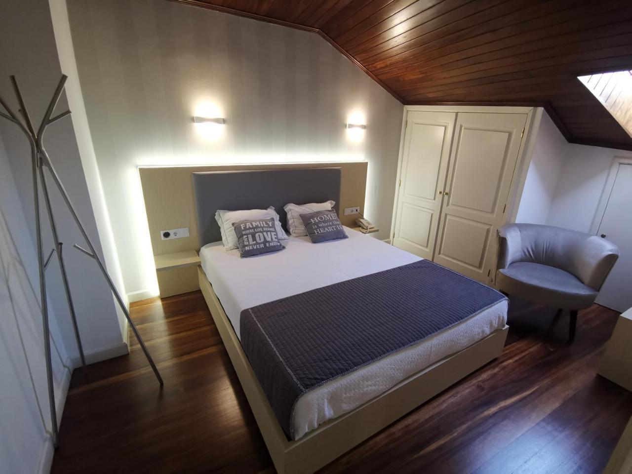 Residencial Dora 2* Braga